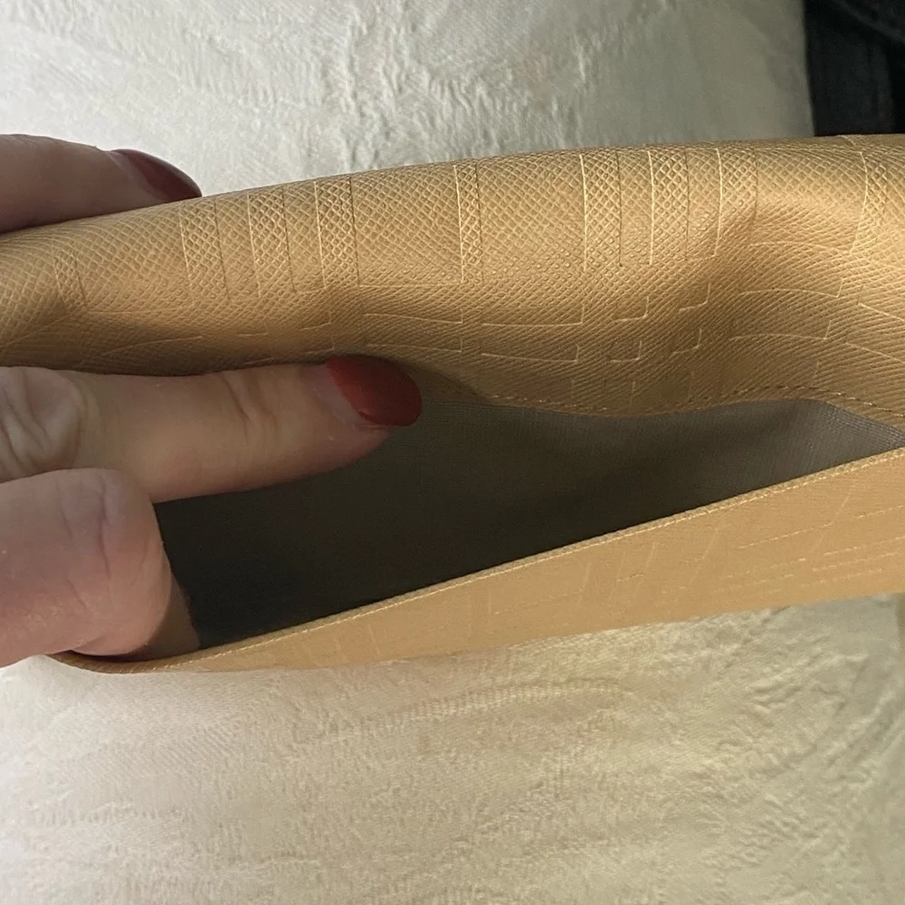 Burberry Tan Calf Leather Long Wallet includes Certificate of Authenticity - Picture 7 of 17